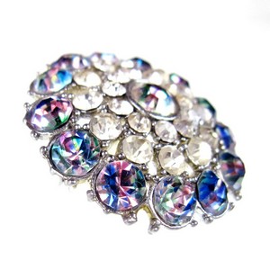 （画像用） アイリス ガラス ブローチ