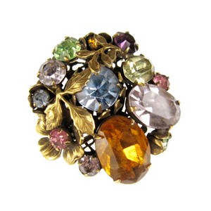 （画像用） Coroコロ　ブローチ