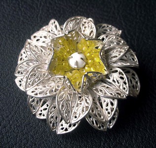 （画像用） MiriamHaskell　ブローチ ミリアムハスケル　花