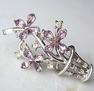 （画像用） Trifari　トリファリ フラワーバスケット ブローチ