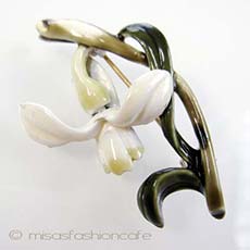 （画像用） HAR　お花ブローチ