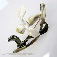 （画像用） HAR　お花ブローチ