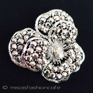 （画像用） ＷＥＩＳＳ　ブローチ パンジー・すみれの花