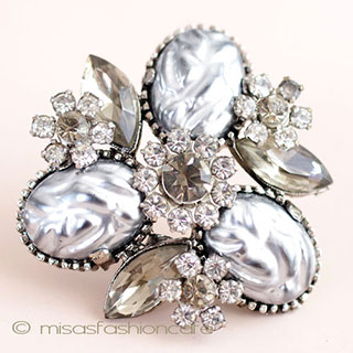 （画像用） バロックパール　ブローチ