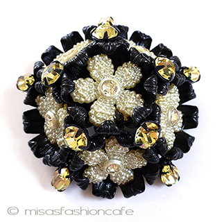 （画像用） ヴィンテージジュエリー お花ドーム ブローチ