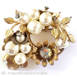 （画像用） パール花リースブローチ