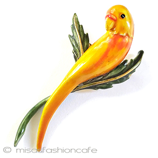（画像用） Original by Robert 黄色インコ鳥ブローチ