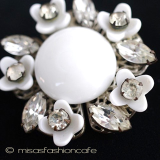 （画像用） ミリアムハスケル刻印 1948年の花ブローチ