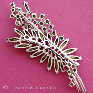 （画像用） クラウン　トリファリ ＴＲＩＦＡＲＩ　ブローチ