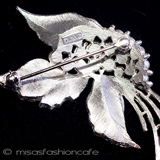 （画像用） TRIFARI　 トリファリ パールRS　ブローチ