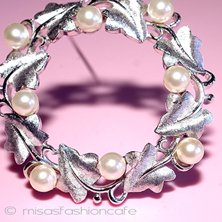 （画像用） Trifari　 トリファリ アイビーの葉　リース