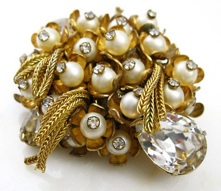（画像用） クリスタル＊パール フラワー＊ブローチ