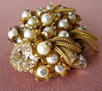 （画像用） クリスタル＊パール フラワー＊ブローチ