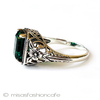 （画像用） エメラルド　銀製お花 スターリング刻印リング