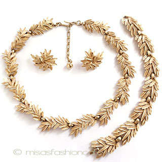 （画像用） クラウン　トリファリ Ｔｒｉｆａｒｉ金葉3点セット