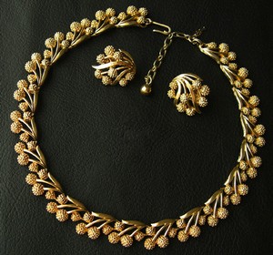 （画像用） Trifari　トリファリ タンポポの花たんぽぽ