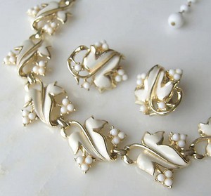 （画像用） Coroコロ ネックレス・イヤリングセット