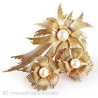 （画像用） Ｔｒｉｆａｒｉ　 トリファリ パール金花1964年