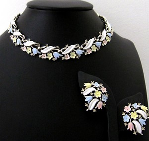 （画像用） クラウントリファリ ネックレス＆イヤリング