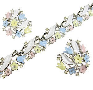 （画像用） クラウントリファリ ネックレス＆イヤリング