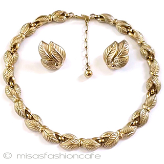 （画像用） Trifari　 トリファリ 金の葉　セット