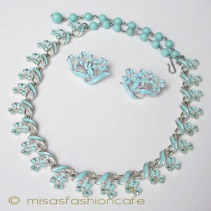 （画像用） Coro水色の三つ葉セット