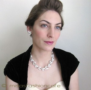 （画像用） Coroコロ白い花セット