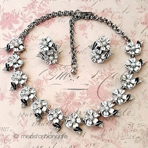 （画像用） ヴィンテージジュエリー JudyLeeお花セット