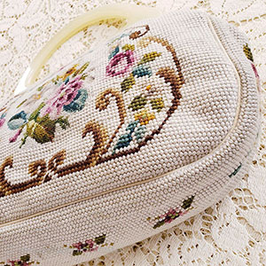 （画像用） ヴィンテージ花刺繍バッグ セルロイド製フレーム