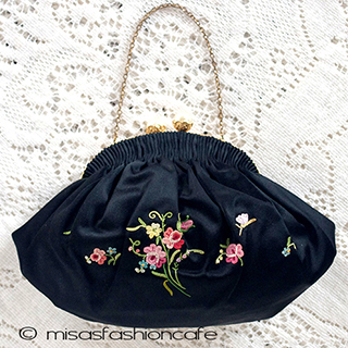 （画像用） アンティークバッグ　仏製 お花刺繍とパール金具