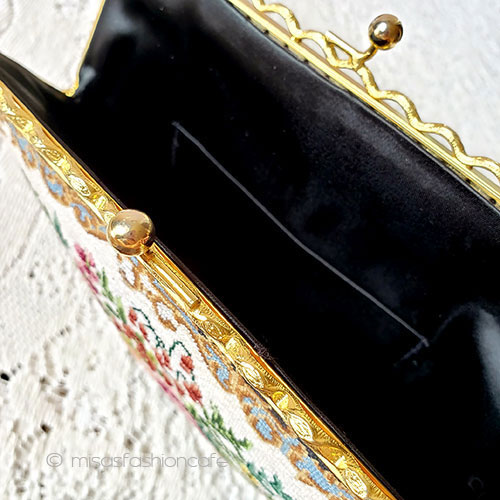 （画像用） アンティークバッグ 総刺繍お花プチポアン