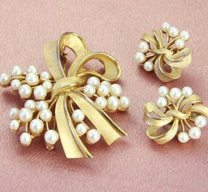 （画像用） ヴィンテージアクセサリー トリファリTrifariセット