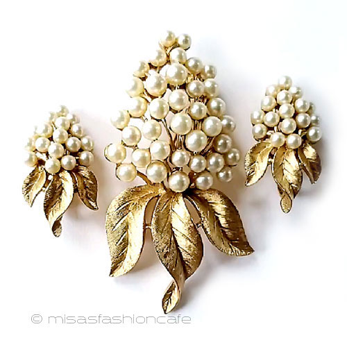 （画像用） Trifari　 トリファリ ライラックの花セット