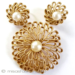 （画像用） Trifari　 トリファリ パール金花　セット