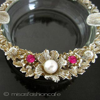 （画像用） アンティーク　雑貨・小物 パールRS花・ガラスボール