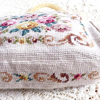 （画像用） ヴィンテージ花刺繍バッグ大 レモンカラーのセルロイド製