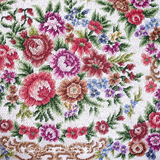 （画像用） ヴィンテージ　バッグ　 天然石お花 プチポアン