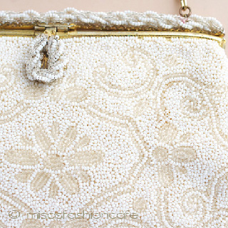 （画像用） ヴィンテージバッグ仏製 ビーズ総刺繍 お花