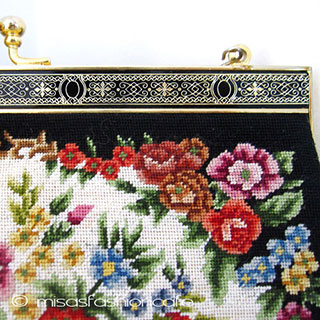 （画像用） ヴィンテージ バッグ 総刺繍お花 プチポアン